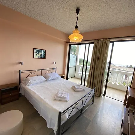 Διαμέρισμα Andromaches Large 2 *